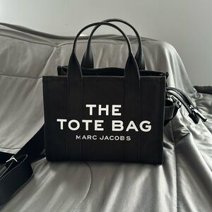 Marc Jacob's The Tote Bag
